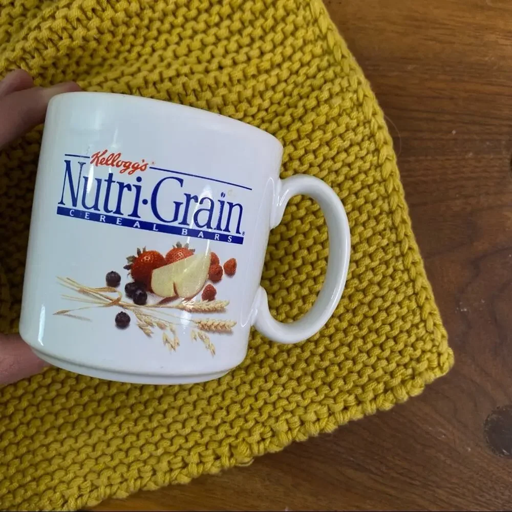 Vintage 90s Kellogg’s Nutri•Grain Novelty Coffee Cup